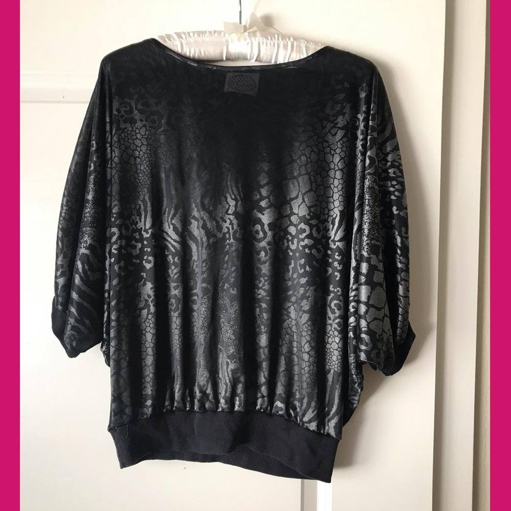 Black and silver leopard animal print blouse